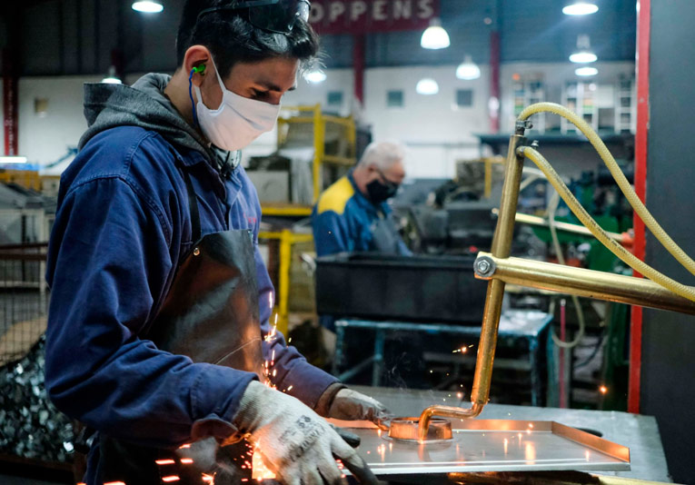 Reapertura de parques industriales