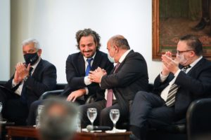 Argentina podría exportar más de 100.000 millones de dólares anuales